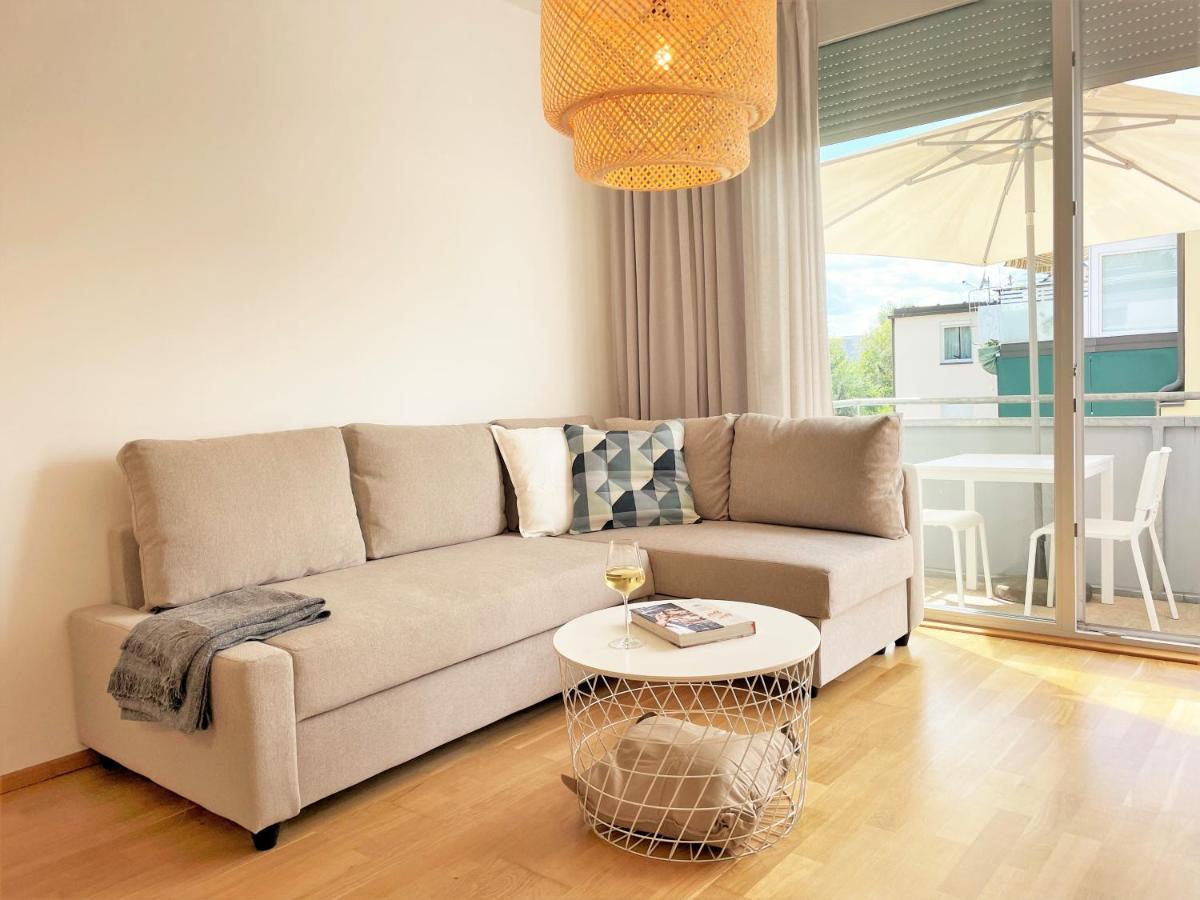 Holiday Suites Sankt Martin 克拉根福 外观 照片